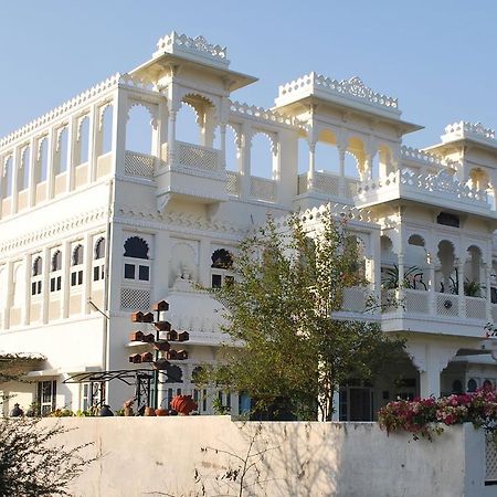 Gadh Ganesh Homestay Udaipur Exterior photo