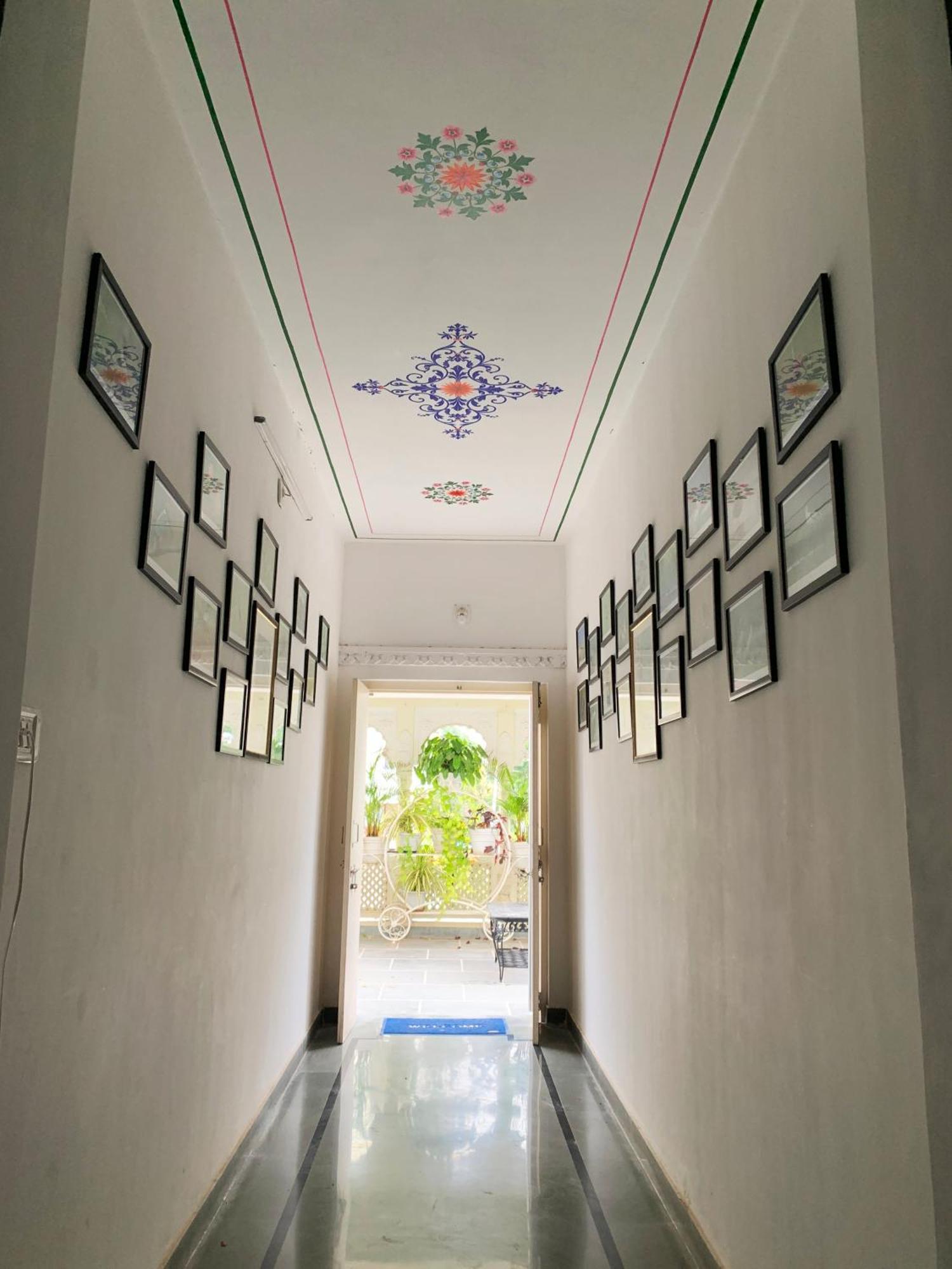 Gadh Ganesh Homestay Udaipur Exterior photo