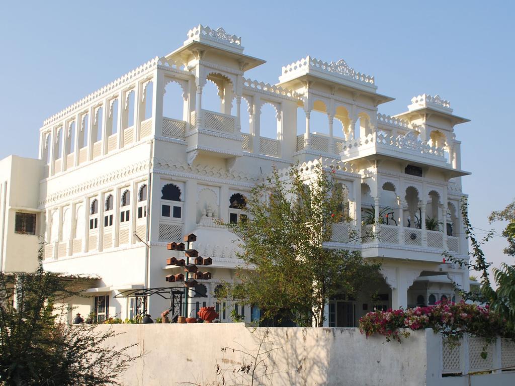 Gadh Ganesh Homestay Udaipur Exterior photo